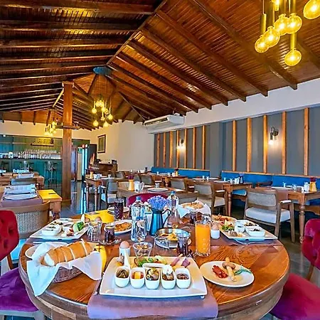 Erta Soyak Thermal 3* Cali